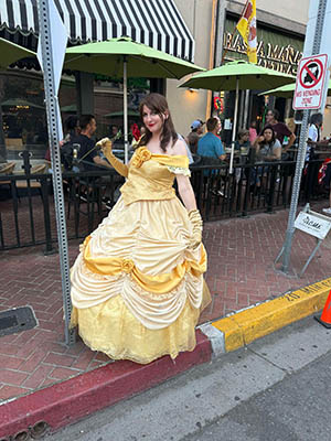 SDCC 2024 COSPLAY [Credit - Jana Lass (@janacoffaro)